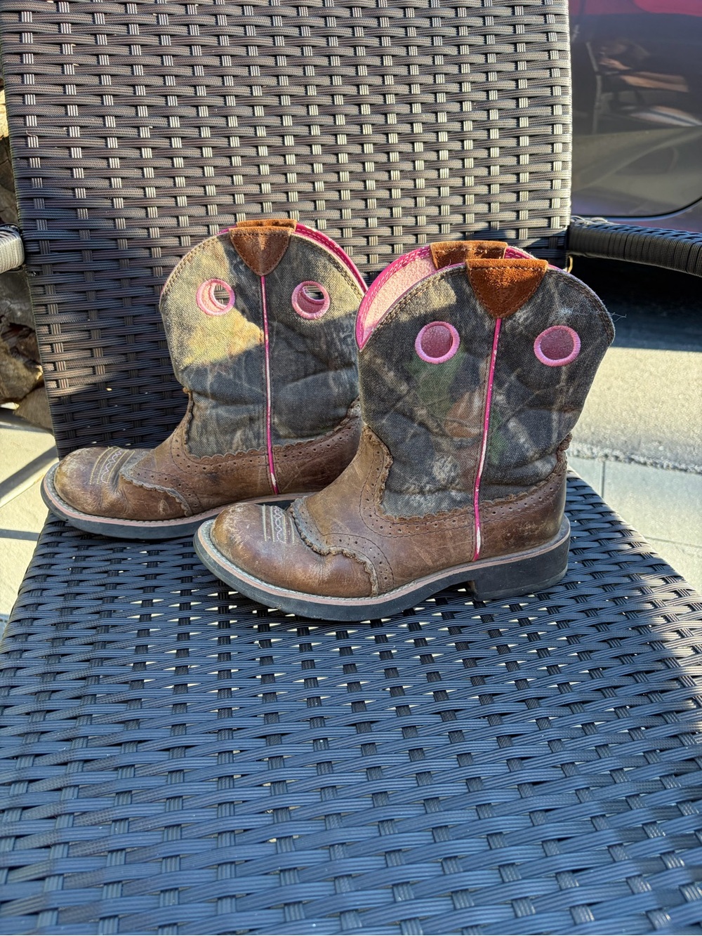 Ariat Fatbaby Western Cowboy Boots – Camo & Pink – Size 8